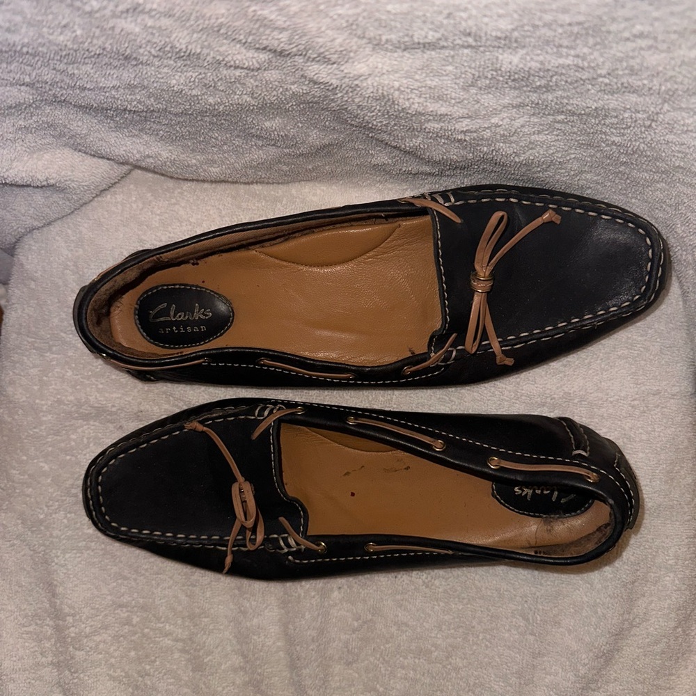 Clarks Black and Brown Boat Shoes Classic Moccasin Style